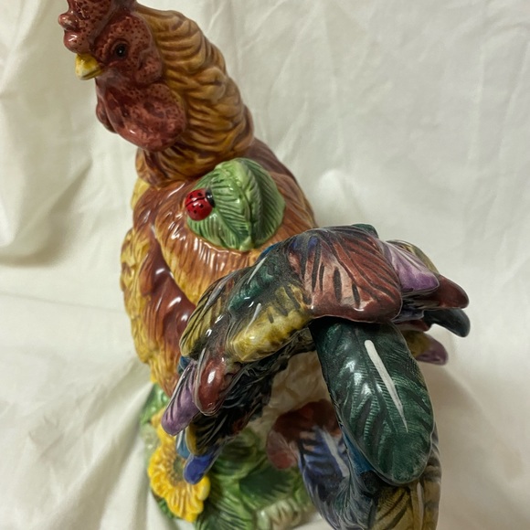 Rooster Pitcher - Picture 2 of 6